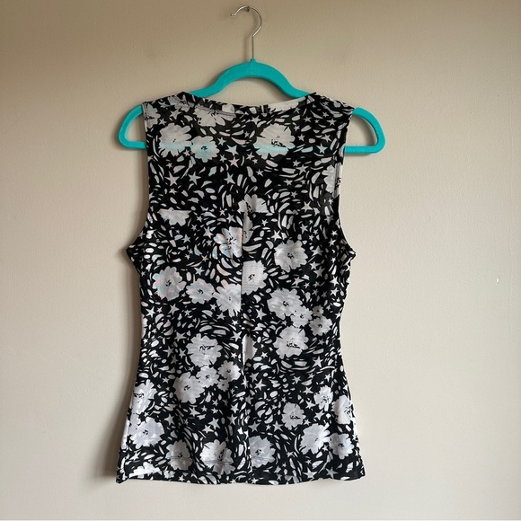 Cabi Floral Black and White Mesh Tank S - Picture 7 of 9